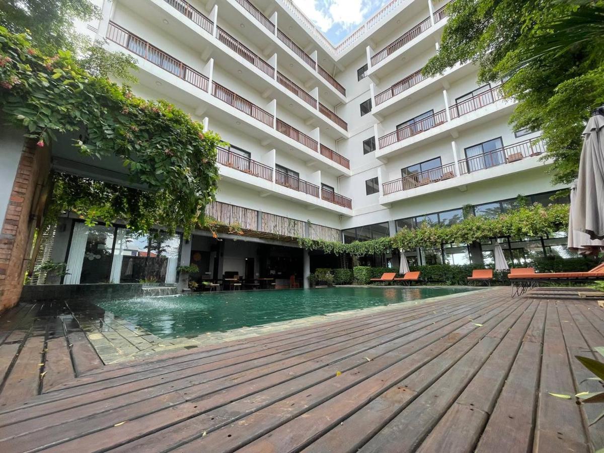 Daco Hotel Siem Reap Esterno foto