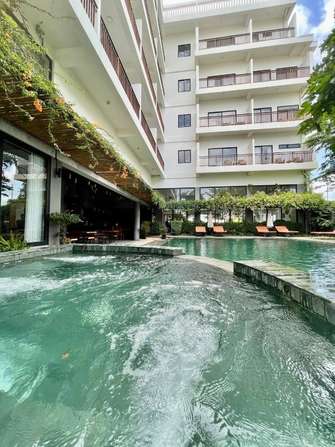Daco Hotel Siem Reap Esterno foto