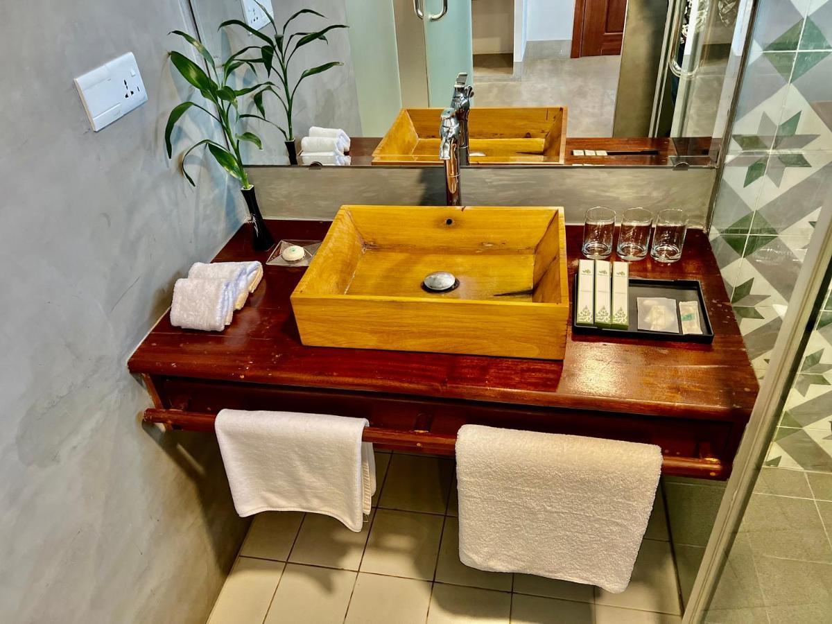 Daco Hotel Siem Reap Esterno foto