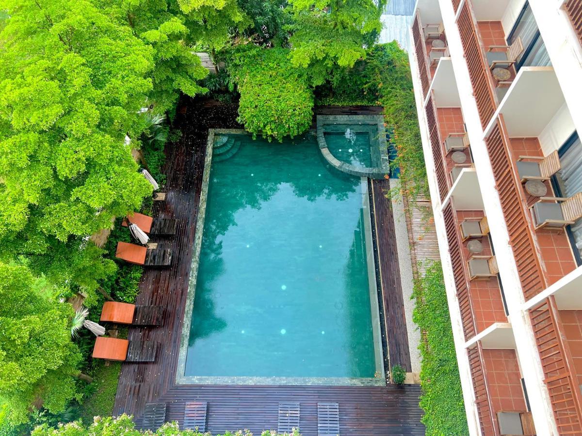 Daco Hotel Siem Reap Esterno foto