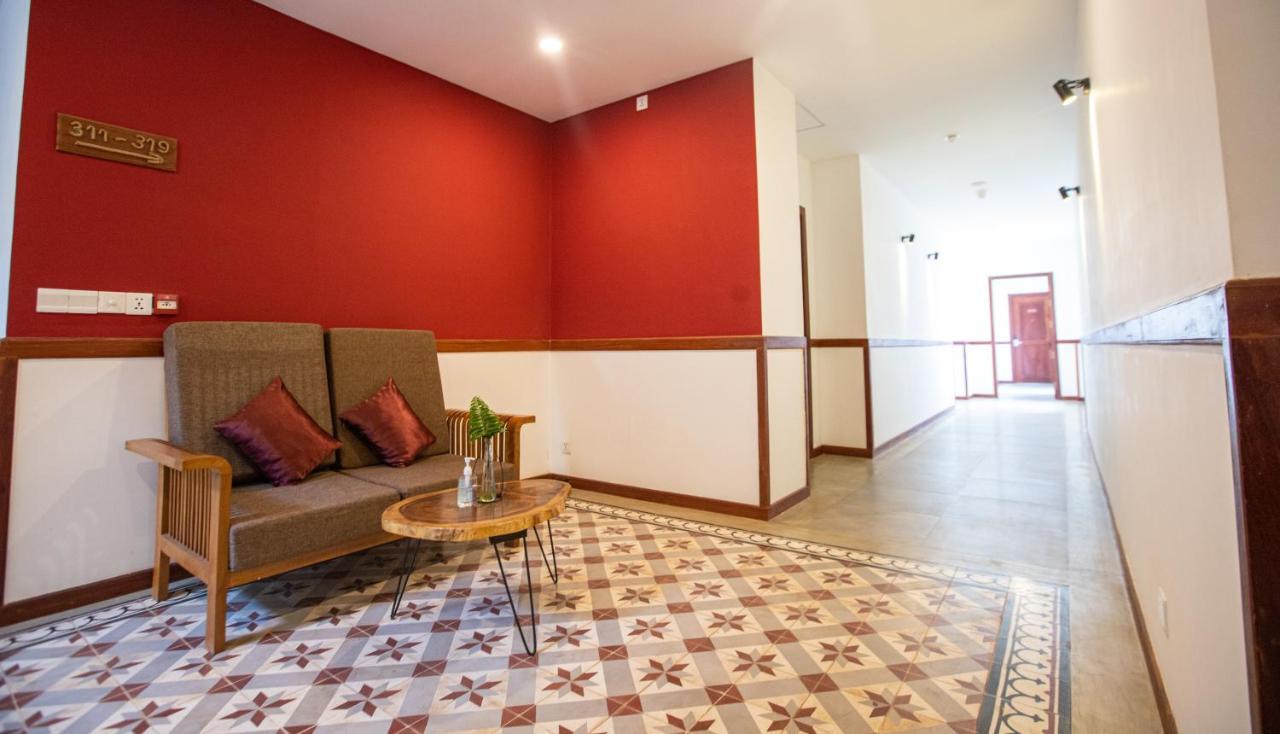 Daco Hotel Siem Reap Esterno foto